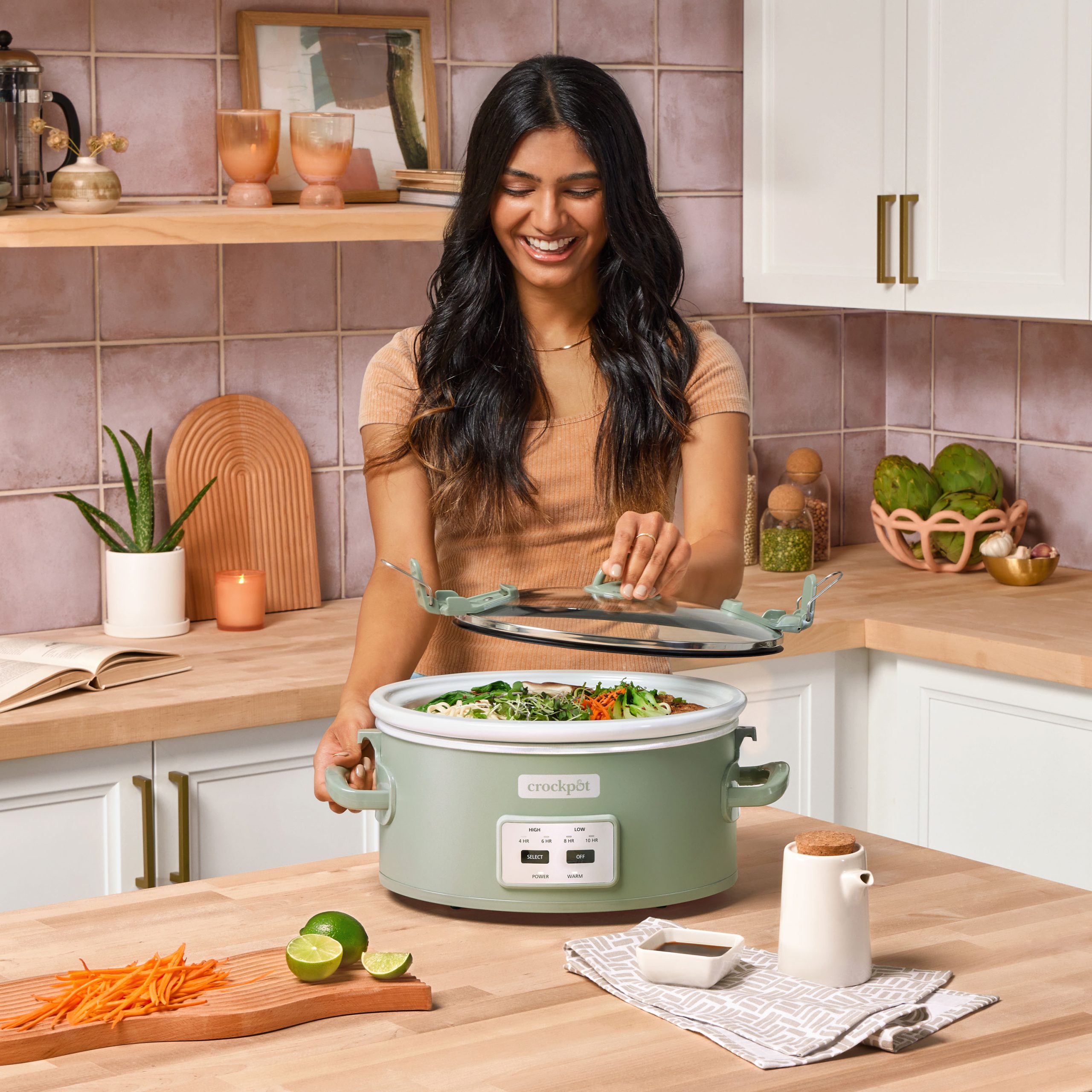 Crock-Pot® Programmable Design Series 6-Quart Cook & Carry Slow Cooker, Moonshine - Image 2