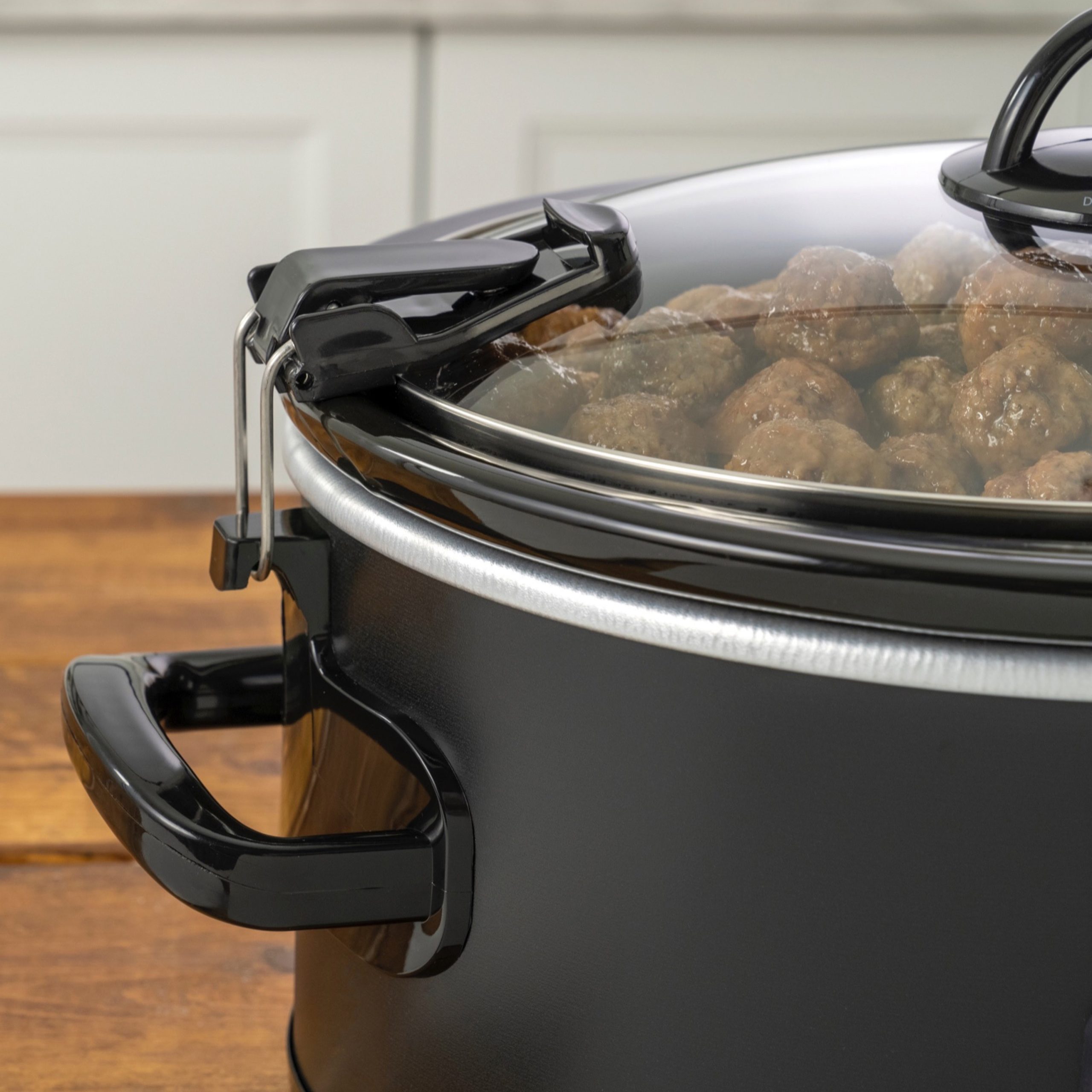 Crock-Pot® One-Touch Control 6-Quart Cook & Carry Slow Cooker, Matte Black - Image 5